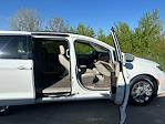 2021 Chrysler Pacifica FWD Minivan for sale #J3625A - photo 7