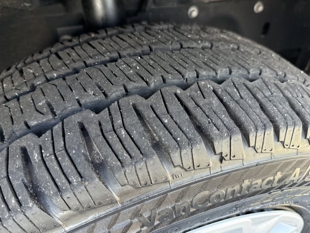 Used 2025 Ford Transit 250 - photo 8