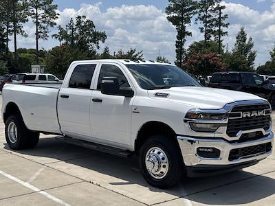 2025 Ram 3500 Crew Cab DRW 4WD Pickup for sale #CS50132 - photo 1