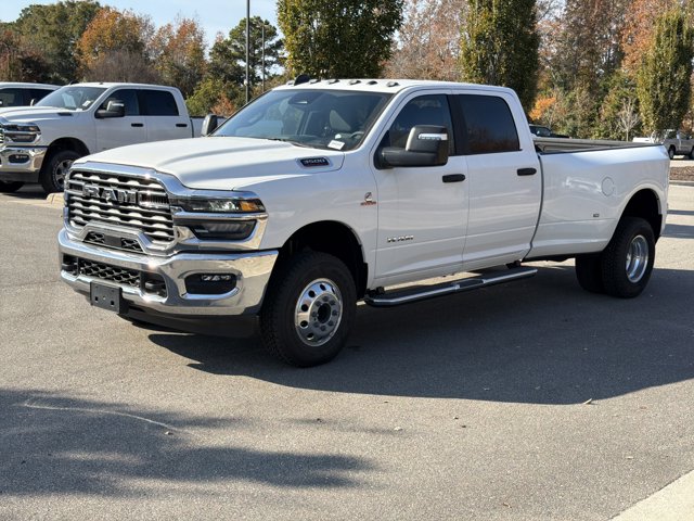 Used 2025 Ram 3500 - photo 2
