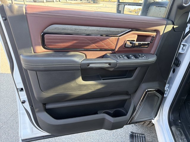 Used 2025 Ram 2500 - photo 12