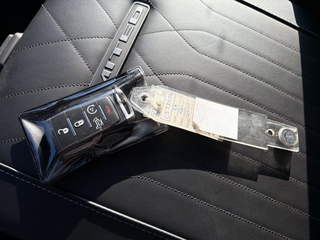 Used 2025 Ram 2500 - photo 37