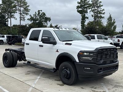 2026 Ram 3500 Crew Cab DRW 4WD Cab Chassis for sale #CT84213 - photo 1
