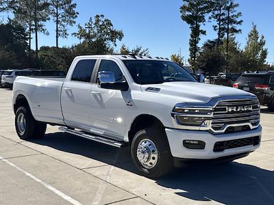 2026 Ram 3500 Crew Cab DRW 4WD Pickup for sale #CT94633 - photo 1