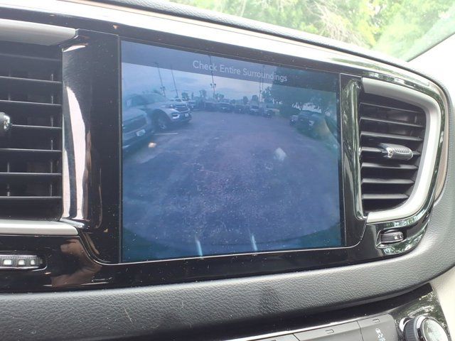 Used 2017 Chrysler Pacifica - photo 13