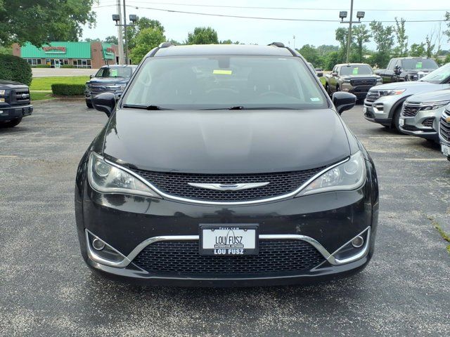 Used 2017 Chrysler Pacifica - photo 34