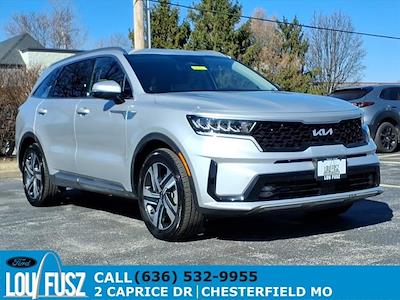 Used 2023 Kia Sorento Hybrid - photo 1