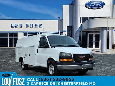 Used 2024 GMC Savana 3500 - photo 1