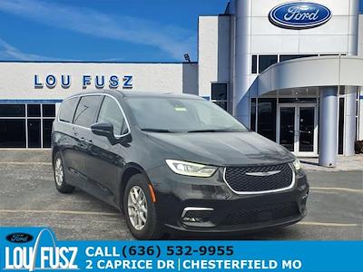 Used 2024 Chrysler Pacifica Touring L Minivan for sale #FZ04782P - photo 1