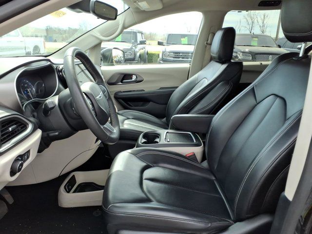 Used 2023 Chrysler Pacifica - photo 29