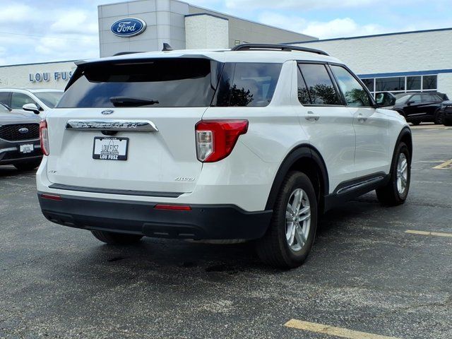 Used 2022 Ford Explorer - photo 2