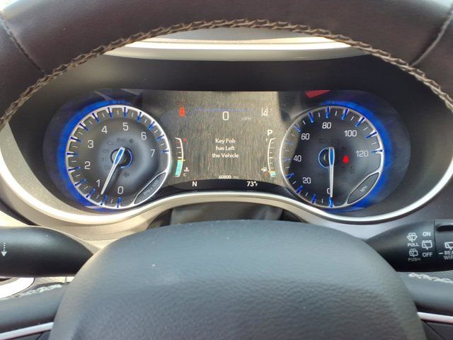 Used 2023 Chrysler Pacifica - photo 23