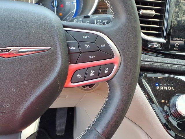 Used 2023 Chrysler Pacifica - photo 20