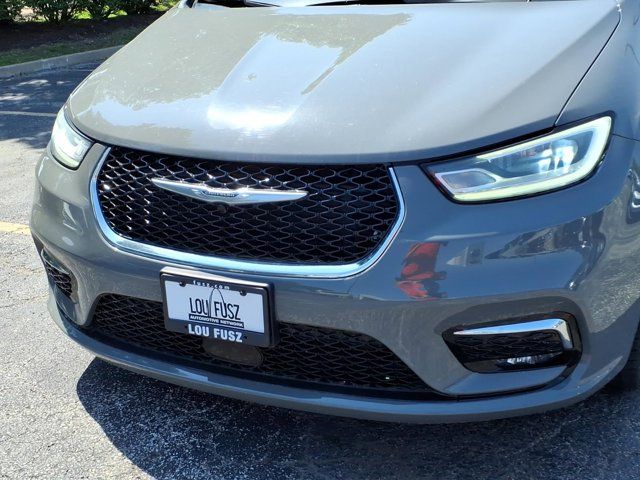 Used 2023 Chrysler Pacifica - photo 37