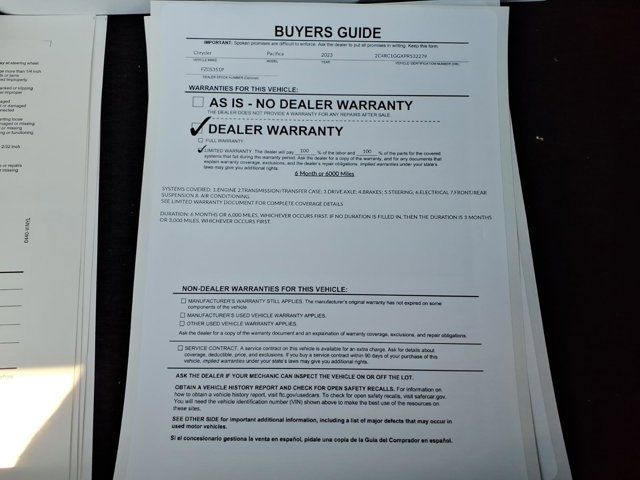 Used 2023 Chrysler Pacifica - photo 38