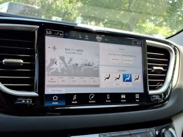 Used 2024 Chrysler Pacifica - photo 13