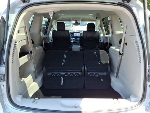 Used 2024 Chrysler Pacifica - photo 32