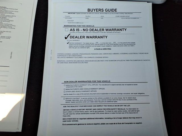 Used 2024 Chrysler Pacifica - photo 38