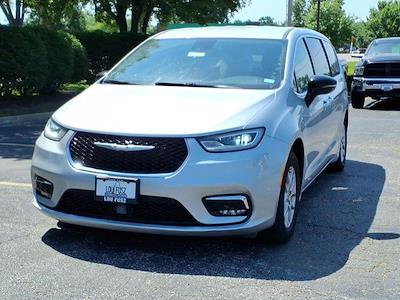 2024 Chrysler Pacifica FWD Minivan for sale #FZ05352P - photo 2