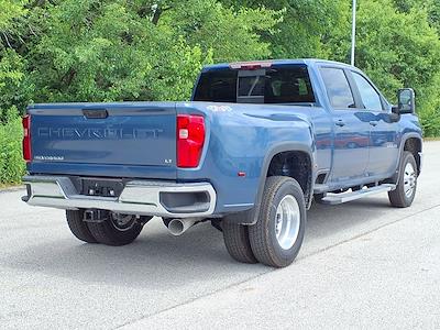 New 2025 Chevrolet Silverado 3500 LT Crew Cab 4WD Pickup for sale #C252006 - photo 2