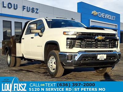 New 2026 Chevrolet Silverado 3500 Crew Cab Flatbed Truck for sale #CF26550 - photo 1