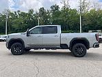 New 2025 GMC Sierra 2500 AT4 Crew Cab 4WD Pickup for sale #BF330748 - photo 30