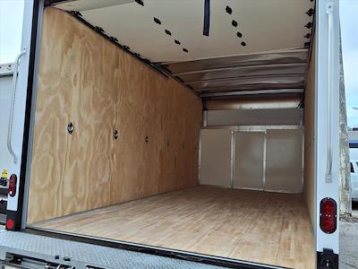 New 2026 GMC Savana 4500 Box Van with Liftgate for sale #BF34367 - photo 2