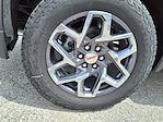 New 2025 GMC Sierra 1500 SLT Crew Cab 4WD Pickup for sale #BG320655 - photo 31