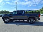 New 2025 GMC Sierra 1500 SLT Crew Cab 4WD Pickup for sale #BG320669 - photo 25
