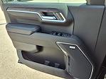 New 2025 GMC Sierra 1500 SLT Crew Cab 4WD Pickup for sale #BG320672 - photo 17