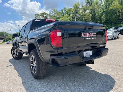 New 2025 GMC Canyon AT4 Crew Cab 4WD Pickup for sale #BG340232 - photo 2