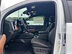 New 2025 GMC Canyon AT4 Crew Cab 4WD Pickup for sale #BG340233 - photo 16