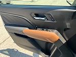 New 2025 GMC Canyon AT4 Crew Cab 4WD Pickup for sale #BG340237 - photo 17