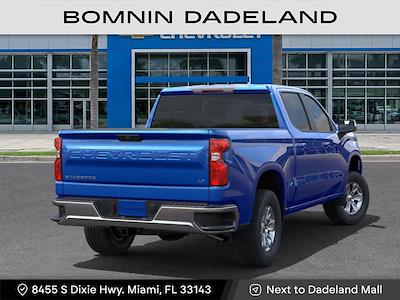 New 2025 Chevrolet Silverado 1500 LT Crew Cab Pickup for sale #SG296381 - photo 2