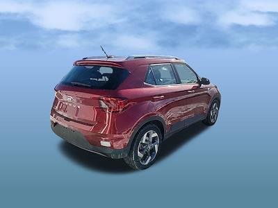 Used 2025 Hyundai Venue - photo 1