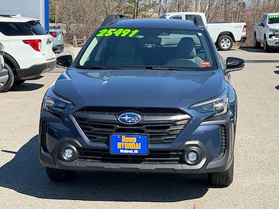 Used 2025 Subaru Outback - photo 2