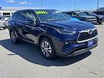 Used 2021 Toyota Highlander XLE AWD SUV for sale #252824A - photo 1