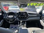 Used 2021 Toyota Highlander XLE AWD SUV for sale #252824A - photo 16