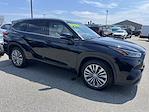 Used 2021 Toyota Highlander Platinum AWD SUV for sale #252894A - photo 1