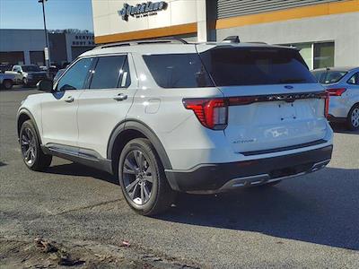 2025 Ford Explorer 4WD SUV for sale #254097 - photo 2