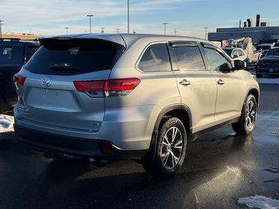 Used 2019 Toyota Highlander LE for sale #254814A - photo 2