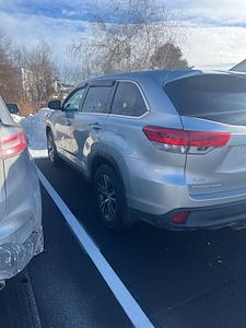 Used 2019 Toyota Highlander LE for sale #254814A - photo 2