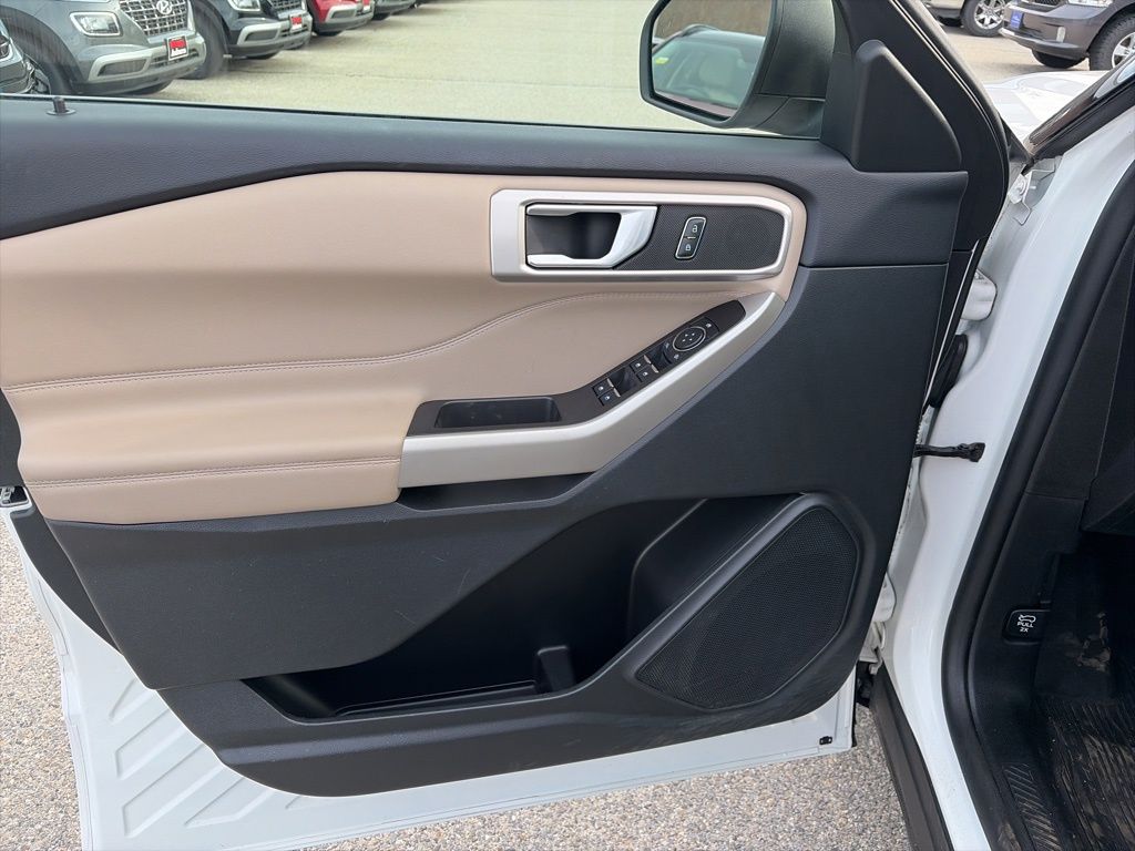 Used 2023 Ford Explorer - photo 14