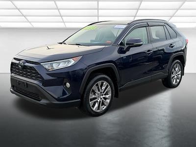 Used 2019 Toyota RAV4 - photo 1
