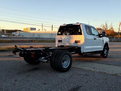 2026 Ford F-350 Super Cab DRW 4WD Cab Chassis for sale #269020 - photo 2