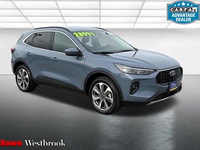 Used 2025 Ford Escape - photo 1