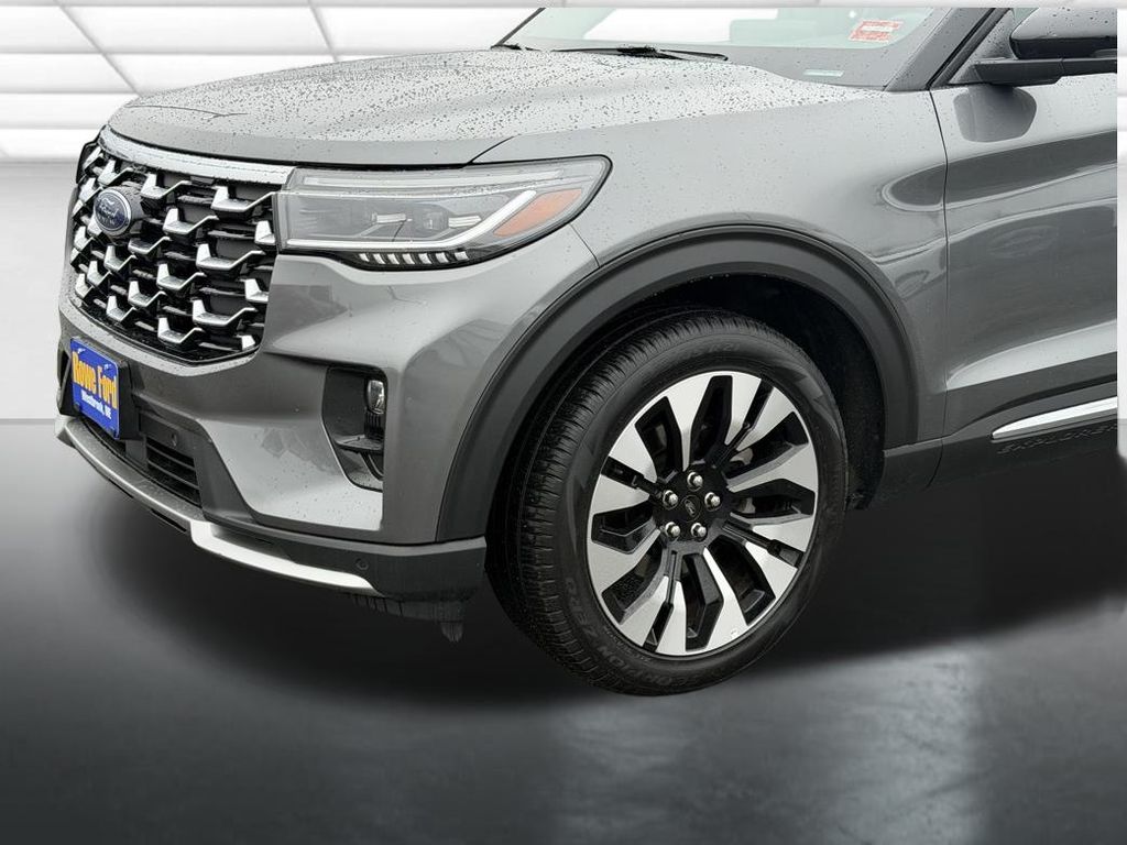 Used 2025 Ford Explorer - photo 26