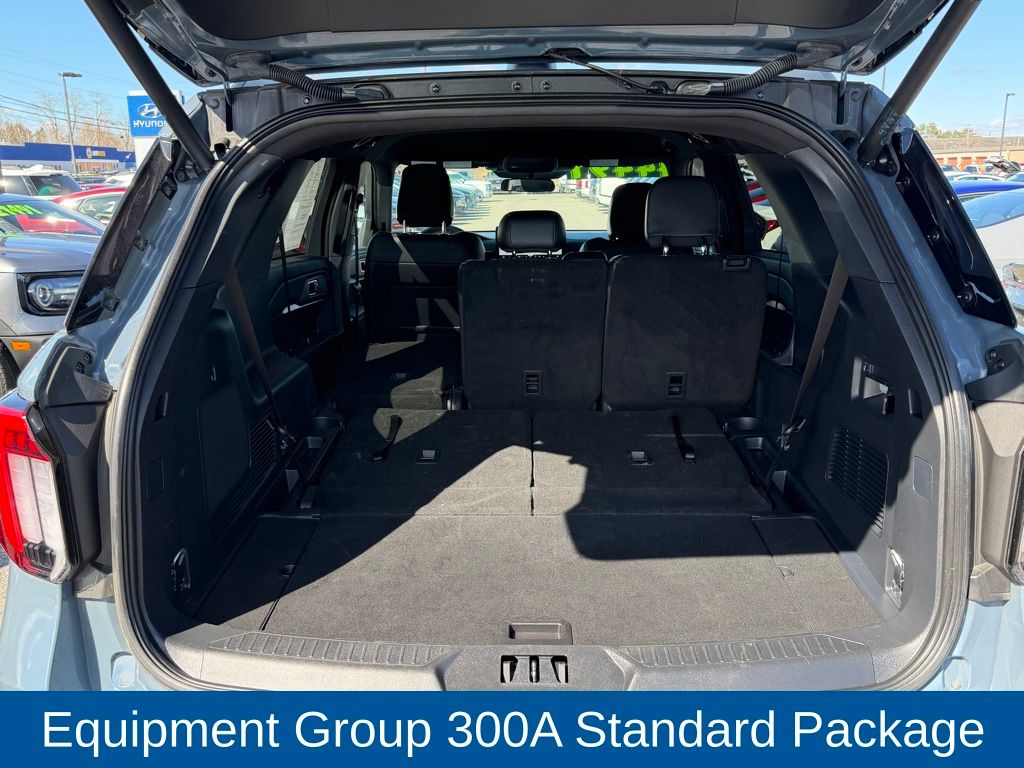 Used 2025 Ford Explorer - photo 15