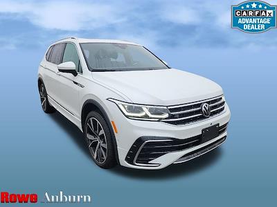Used 2024 Volkswagen Tiguan - photo 1