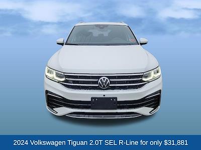 Used 2024 Volkswagen Tiguan - photo 1